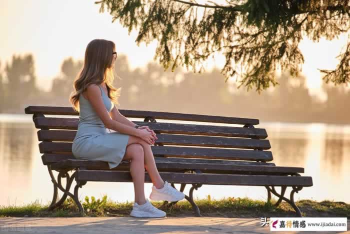 越缺爱的女人越没人爱？“图什么，都别只图一个男人的好”_情感