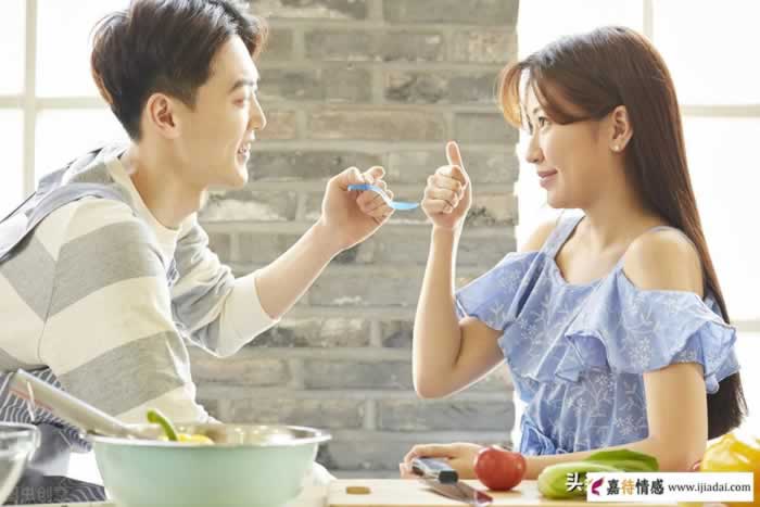 亲密关系中,什么样的女人容易为情所困?别再一味深陷痛苦深渊_情感
