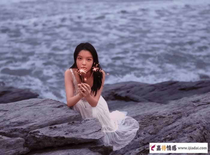 走进男人心坎的聊天“法”,两个说话技巧,激发男人的沟通欲望_情感
