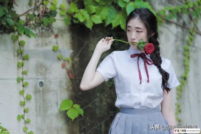 想让男人对你持续着迷？女人做到这3点，让他对你念念不忘_情感