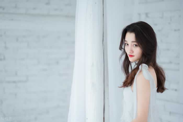 怎样把“女性朋友”变成“女朋友”?教你一个简单方法(下)_情感