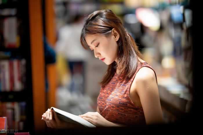 怎样才能成为哄女人的高手?教你5个高情商小技巧_情感