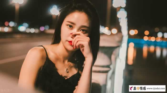 能忍不住联系你的人,心里全是你_情感