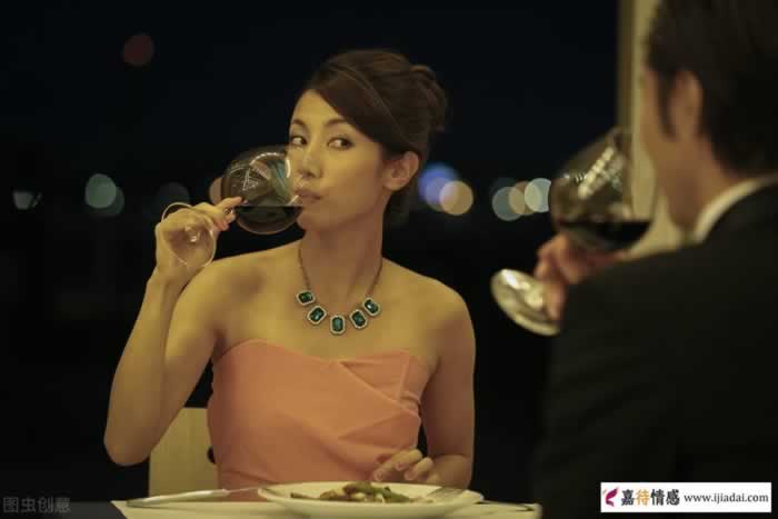 聪明的女人,不帮男人这3种忙_情感