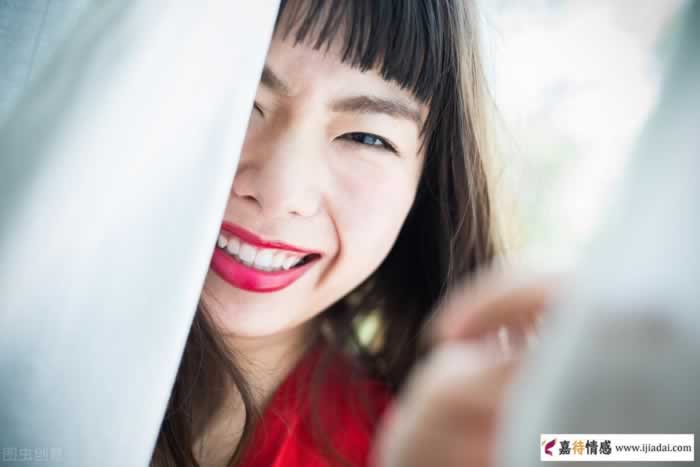 总是留恋这3个地方的男人,一定要远离他_情感