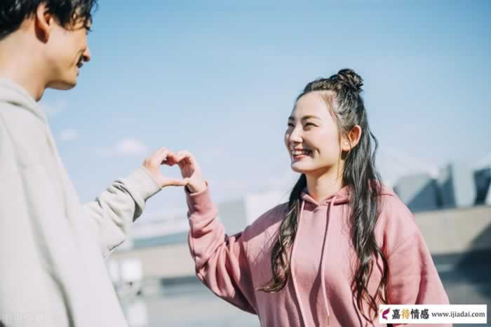 嘴笨的男人如何和妹子聊天?学会这3个方法_情感