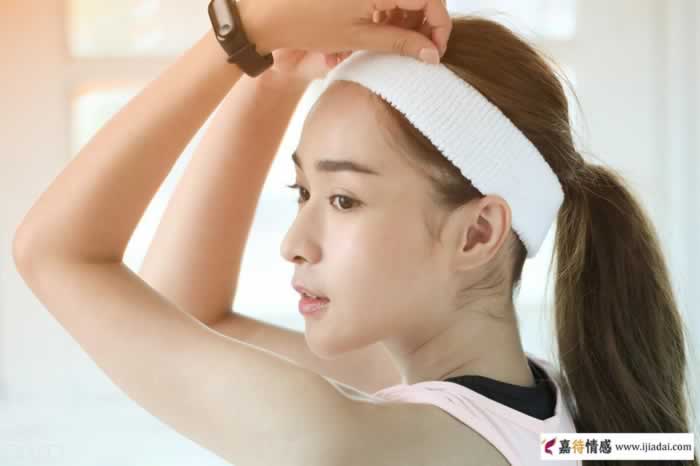 中年“少女”的真实心态,你中了几条?_情感