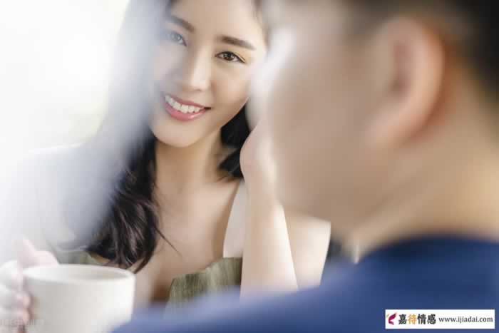 男人追女生，什么行为可以看出他有诚意？_情感