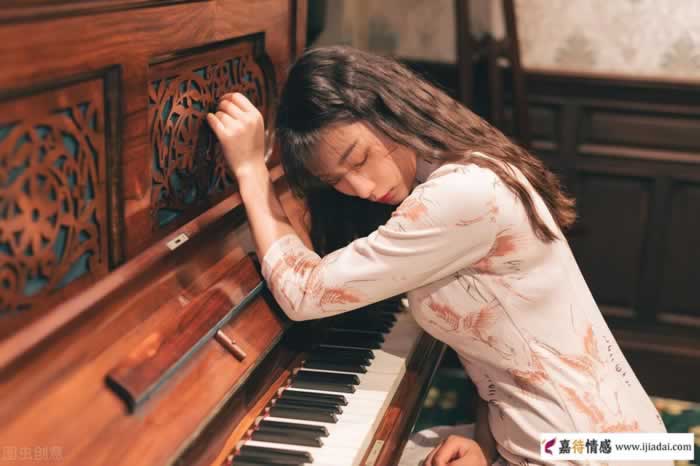 女人用这3句话调侃你，一定是喜欢上你了_情感