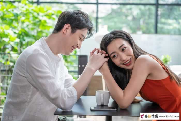 女人漂亮又迷人,3个“求爱”技巧帮你追到她_情感