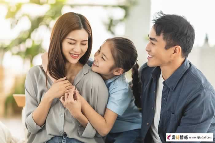 真正聪明的女人，有时候看起来很“笨”_情感