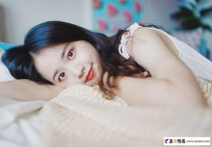 想要让男人对你产生宠爱,不需要撒娇,这2句话就可以_情感