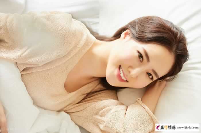 男人对一个女人好不好，关上房门的3个表现，才是真爱_情感
