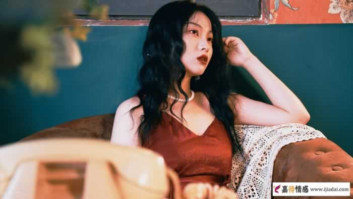 一个女人随不随便,就看这2个明显特征,一般人都装不了_情感