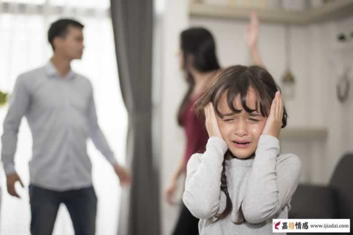 夫妻决不能分床睡，过来人告诉你2个原因_情感