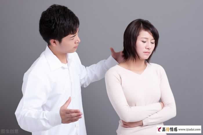 女人长期缺少男人关爱，会有这3个表现_情感