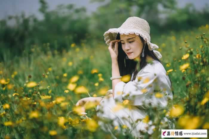女人这3种肢体暗示，其实在告诉你可以追到她_情感