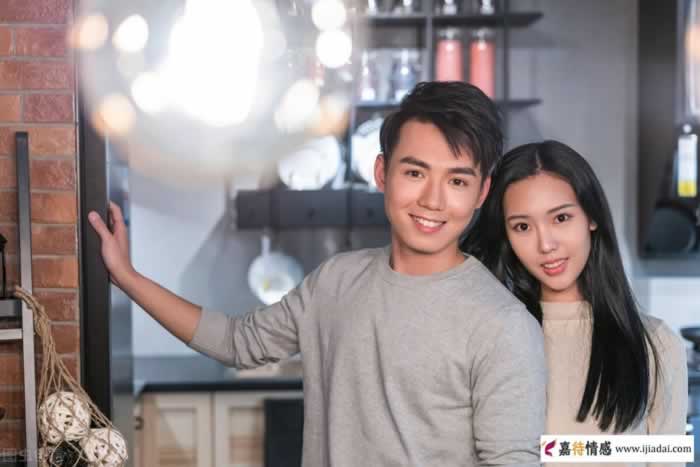 真正爱你的男人，会忍不住做这三件事_情感