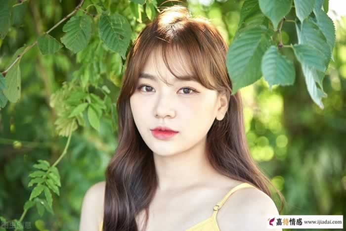 女人喜欢上一个男人,会有哪方面的表现?_情感