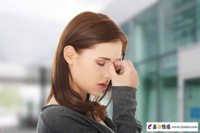 蠢女人才会诋毁自己的男人_情感