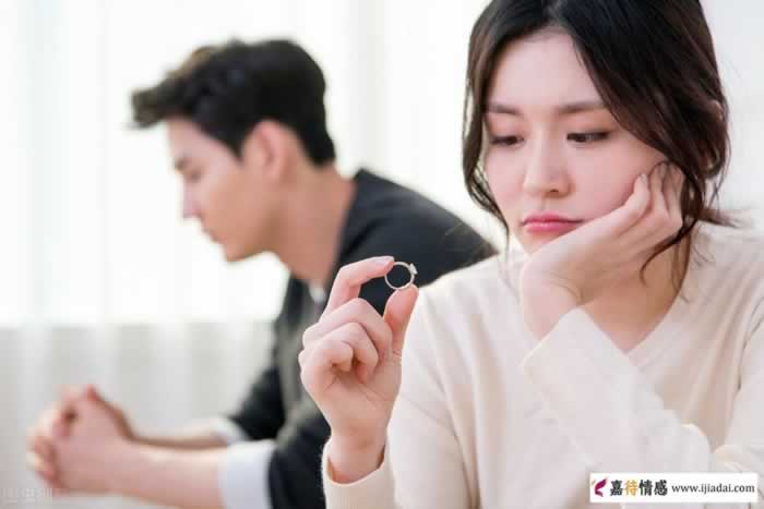两性交往的最坏结果:一个想放手,一个要挽留_情感