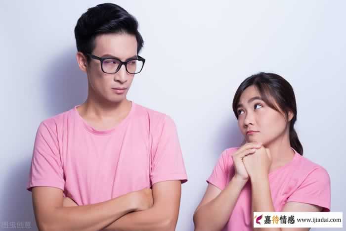 情人节女朋友这样的朋友圈啥意思？_情感