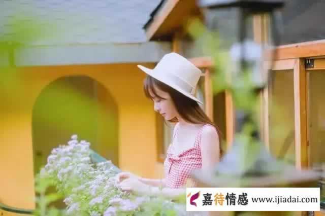 女生要不要花男生的钱？_情感
