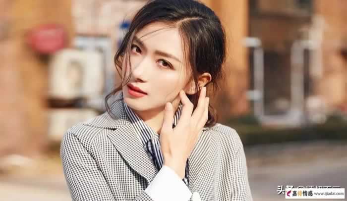 女生要不要花男生的钱？_情感