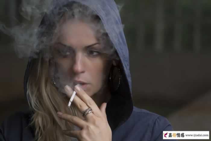 男女之间多久才可以亲亲?_情感