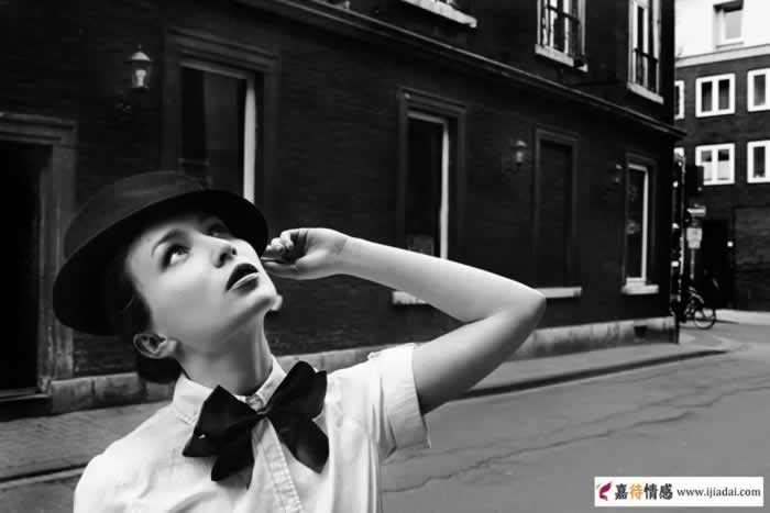 女人该看重男方能力还是家庭背景?_情感