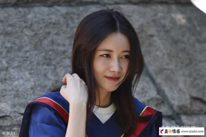 特别能装的女人，有哪方面的表现？_情感