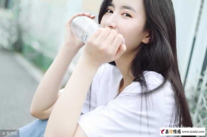 女生和女人的区别，表现在哪些方面？_情感