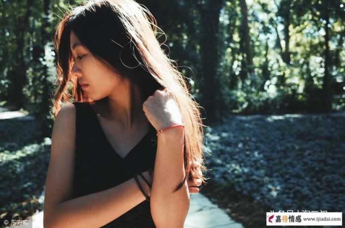 一个女人好不好色,会有哪方面的表现?_情感