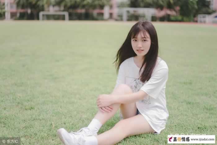 女人对男人的在乎,表现在哪几个方面?_情感