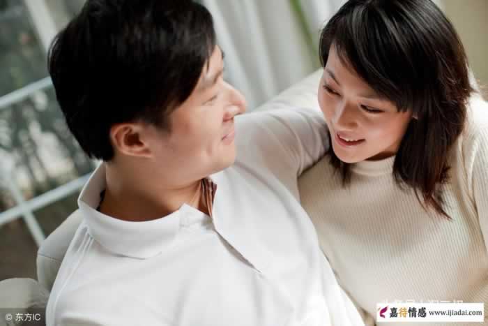 男人该如对待家中的糟糠之妻,这回答你满意吗?_情感