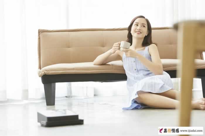 人到中年喜欢上已婚女人的男人,多数是为了这些东西_情感