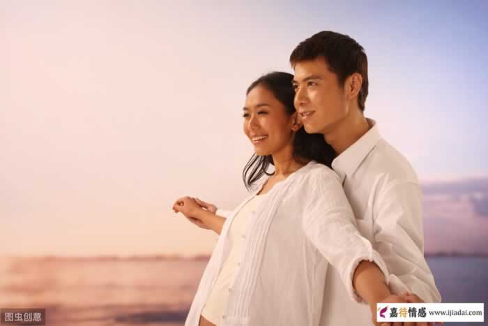 异性之间聊天的时候,男人越是这么夸女人女人心里越高兴_情感