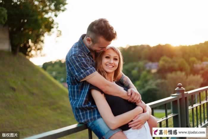 老婆和情人同时生病了男人比较关心谁?答案令婚外情女人心碎_情感