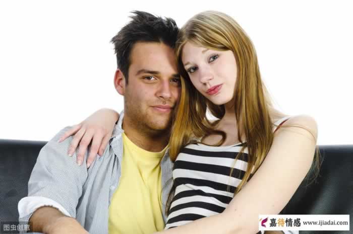 嫁给同班同学的女生婚姻幸福吗?几位女人说出了真实感受_情感