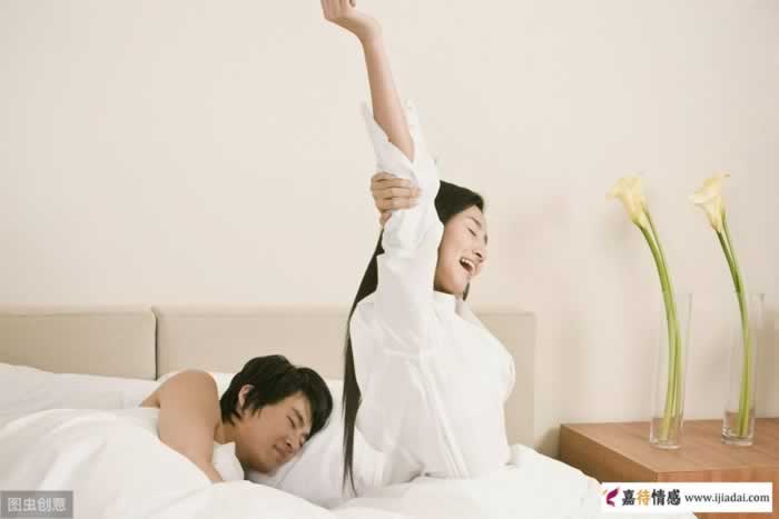 异性相处时,暧昧悄然而至的5种迹象你们都有吗?_情感