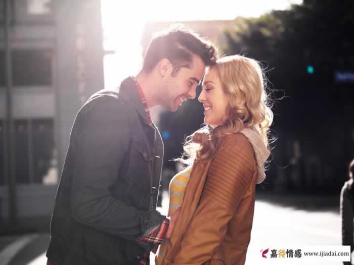 情侣间聊这些话题能增加两个人的感情，男女恋爱的时候可以参考下_情感