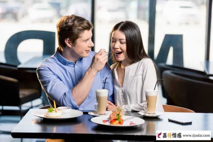 人到中年在婚外遇到真爱怎么办？_情感