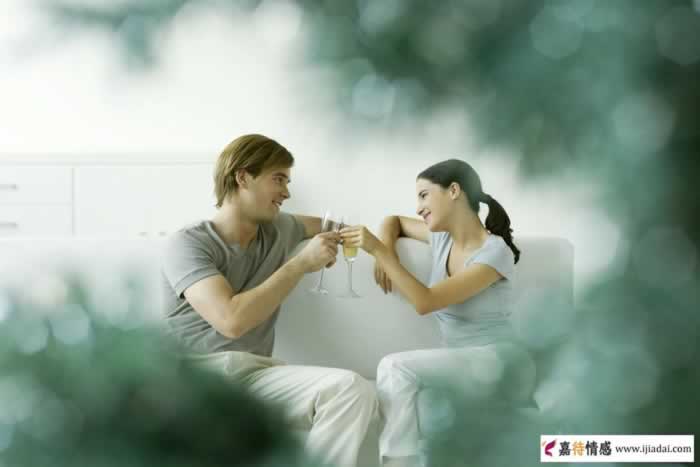出轨男人和小三很不想让妻子知道的几件事_情感