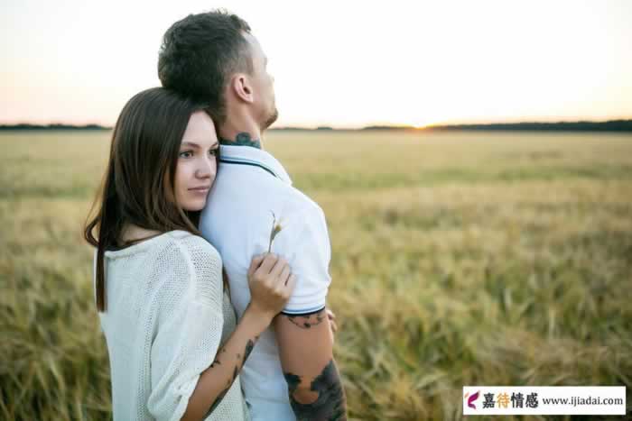 一个不要你钱不要你礼物的女人,她想的是什么?_情感