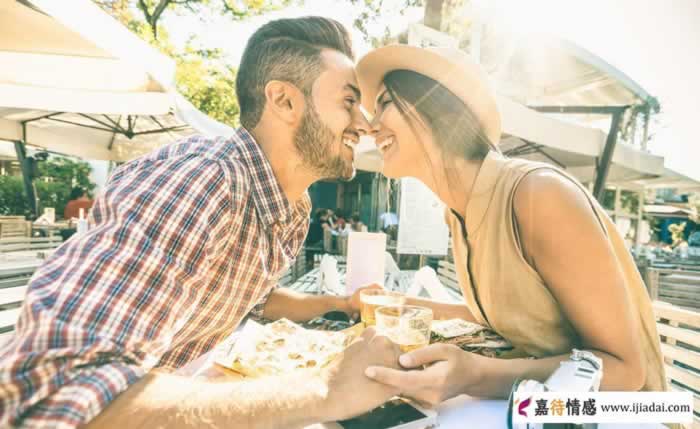 人到中年，为婚外真爱离婚的女人，都遇见幸福了吗？_情感