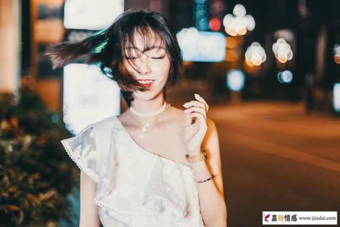 女人第一次出轨前,内心真实的感受_情感