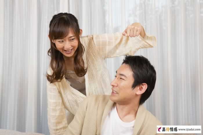 已婚男人在外有情人,身上会出现三种味道,掩饰不了_情感