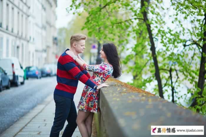 婚外情，有的女人爱老公胜过情人，有的女人爱情人胜过老公_情感