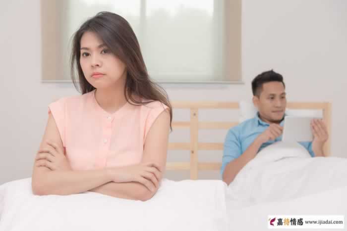 和异性发生过的很尴尬的事是什么？看看这些过来人的经历_情感