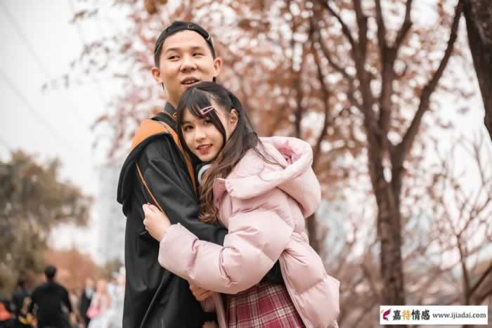 女人想要的，从来都不是钱，男人要明白_情感